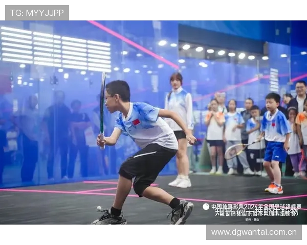 藤球运动中的脚部控制技巧与运动表现提升探讨